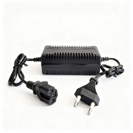 Incarcator, pentru pompa de stropit electrica, Input Volt: 50Hz - 60Hz-110V - 240V AC, Output volt: 12V - DC, Output: 1.3A